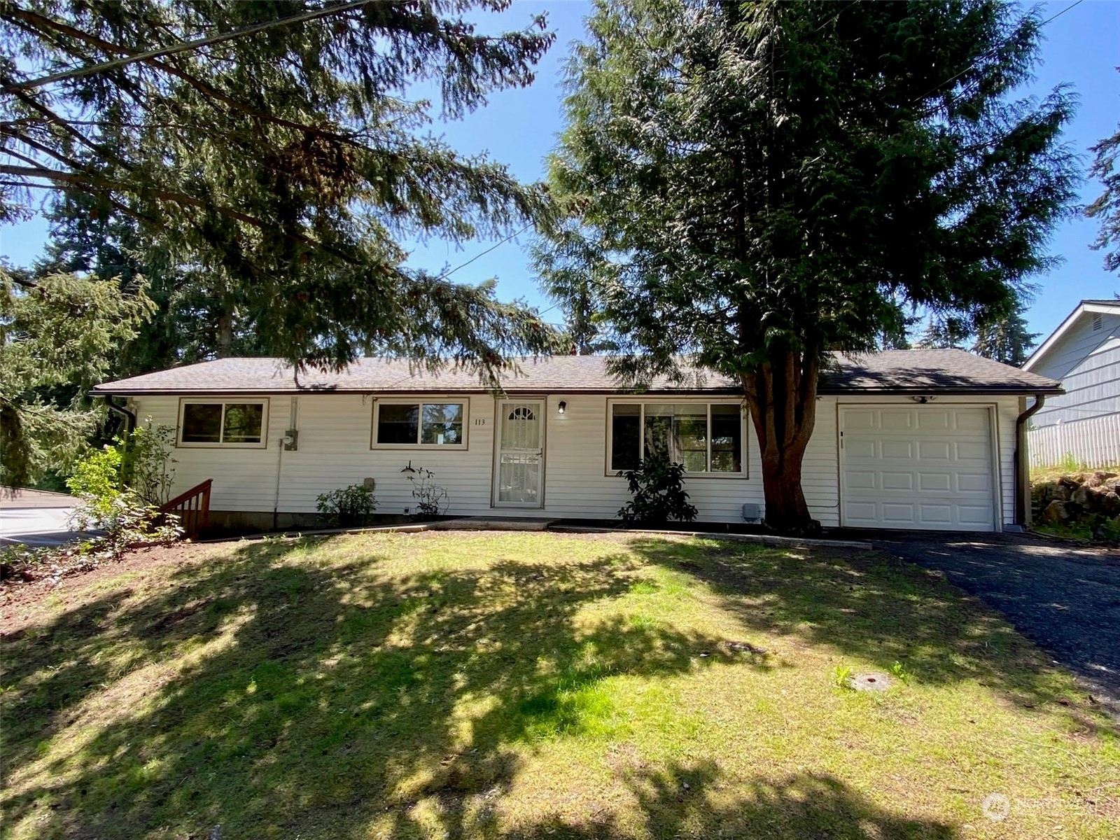Property Photo: 113 SW 304th Street WA 98023