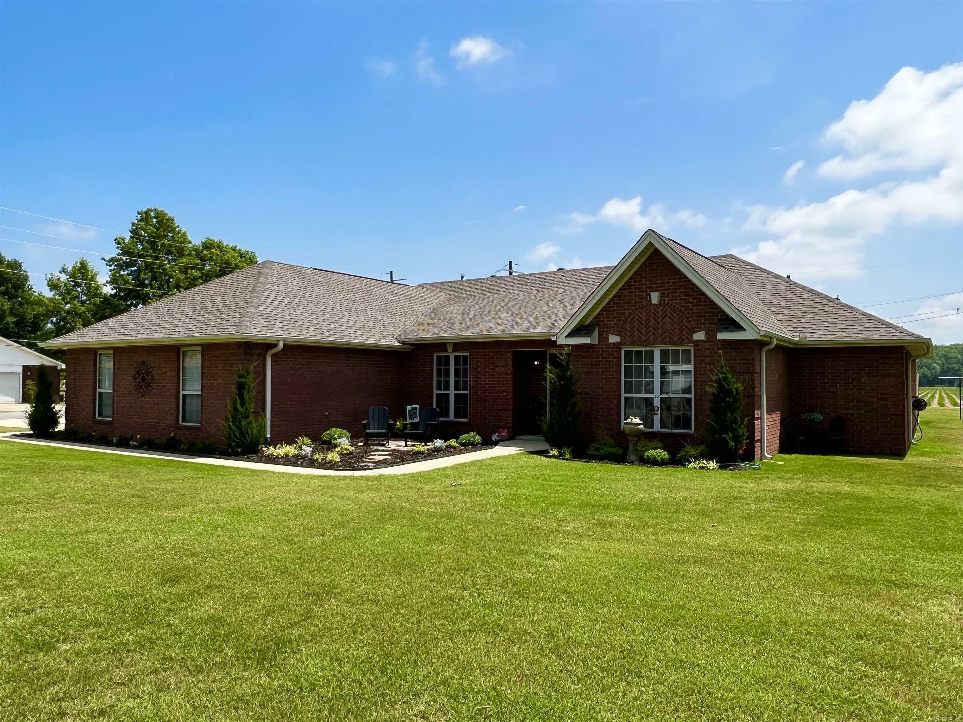 Property Photo: 114 Cedar Street AR 72437