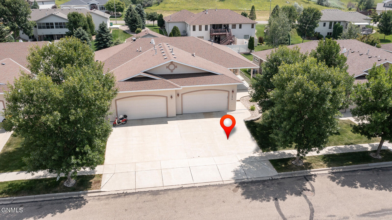 Property Photo: 1979 Mesquite Loop ND 58503