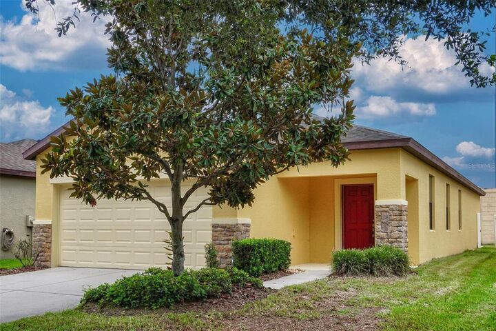 Property Photo: 6118 Magnolia Park Boulevard FL 33578