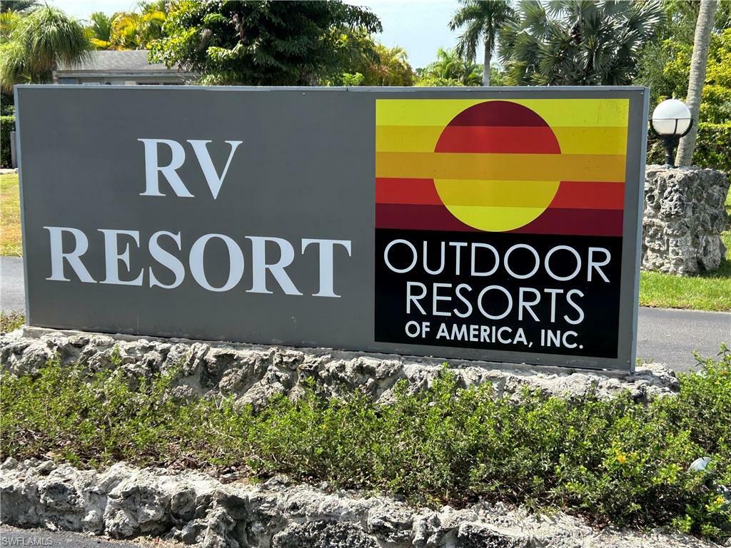 Property Photo: 150 Lot #271 Smallwood Dr FL 34138