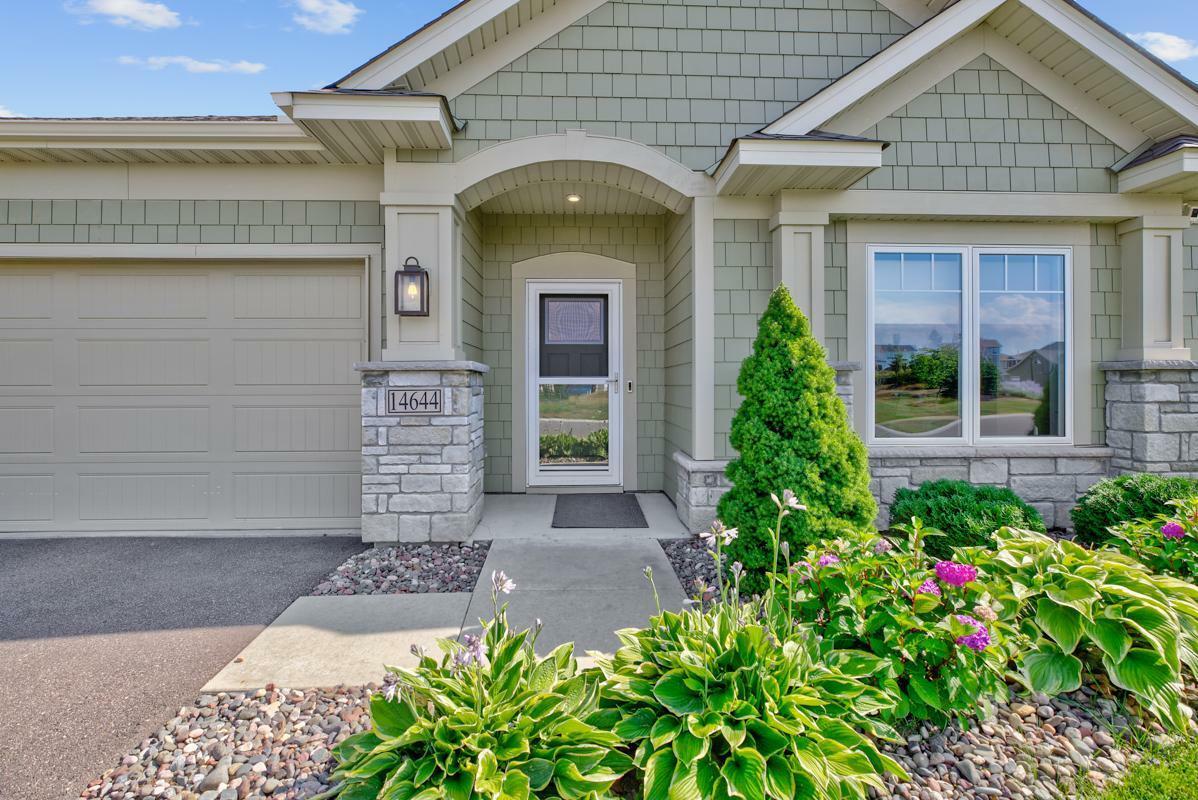 Property Photo: 14644 Cloquet Street MN 55327