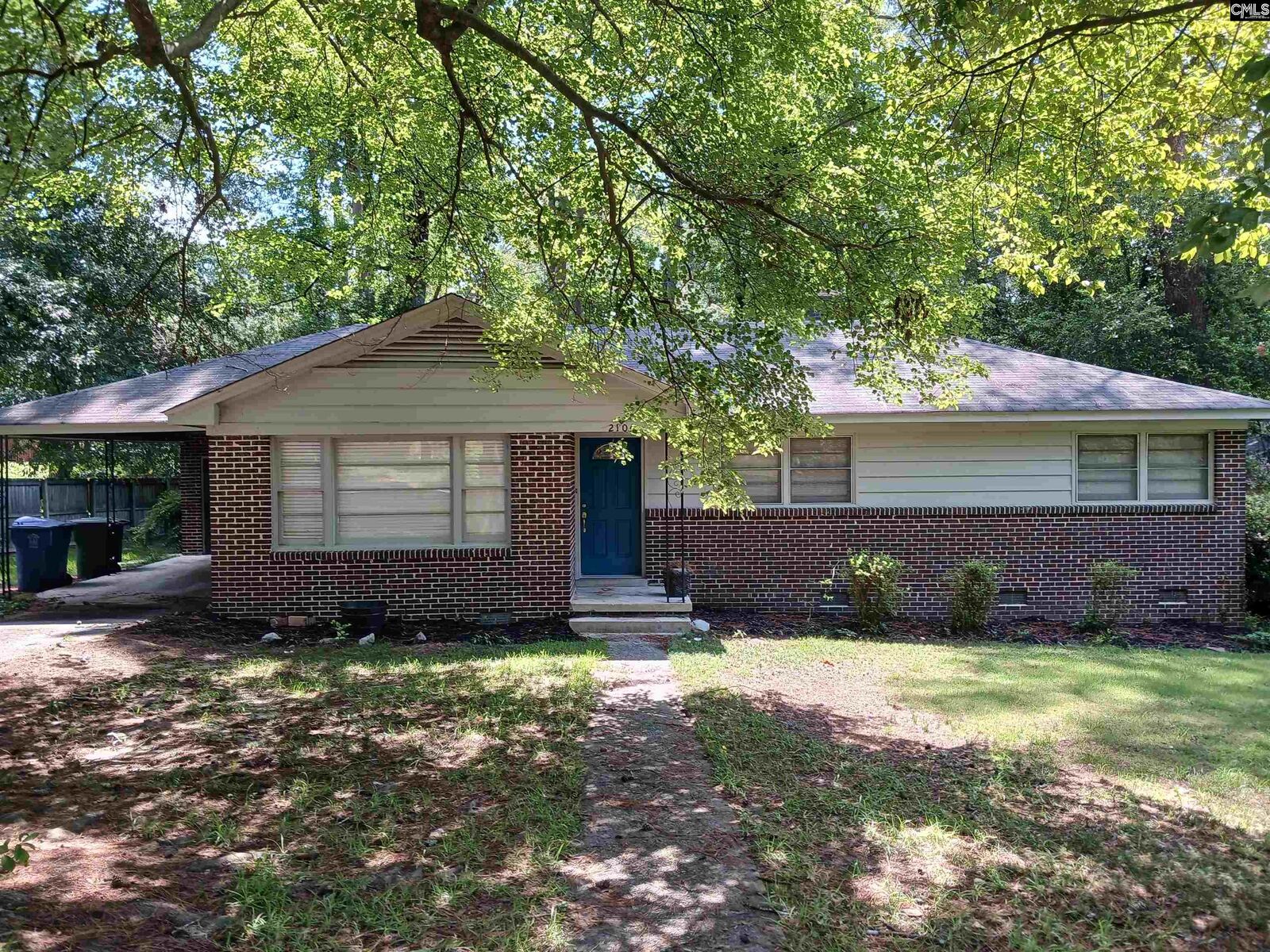 Property Photo: 2104 Mockingbird SC 29204