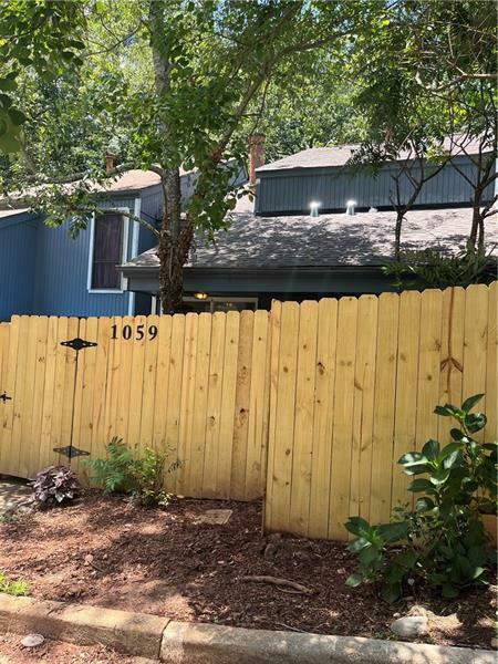 Property Photo:  1059 Mariners Drive  GA 30083 