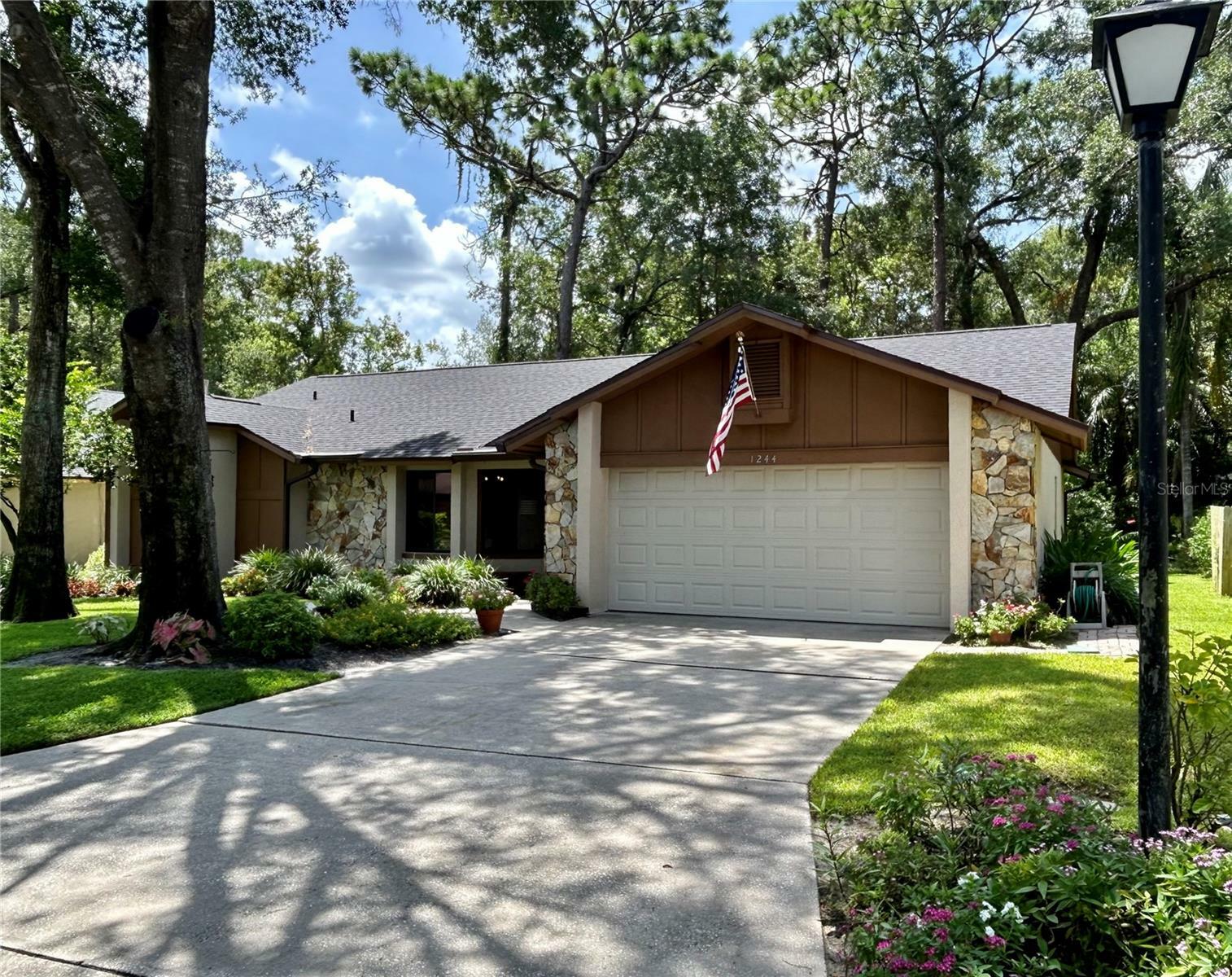 Property Photo:  1244 Bent Oak Trail  FL 32714 