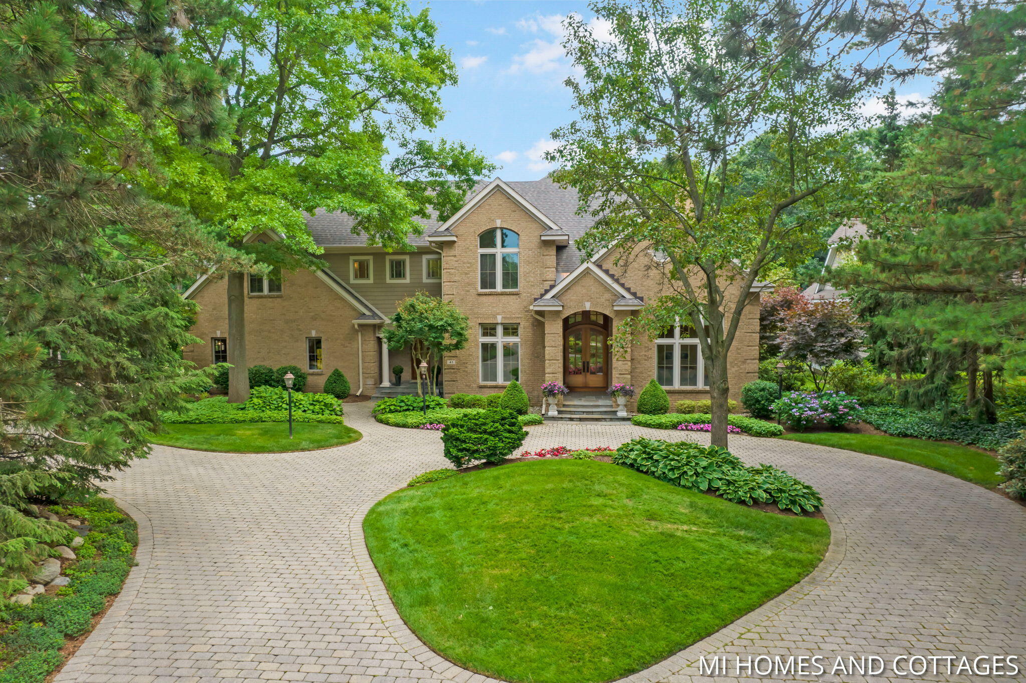 Property Photo:  41 Bay Meadows Drive  MI 49424 