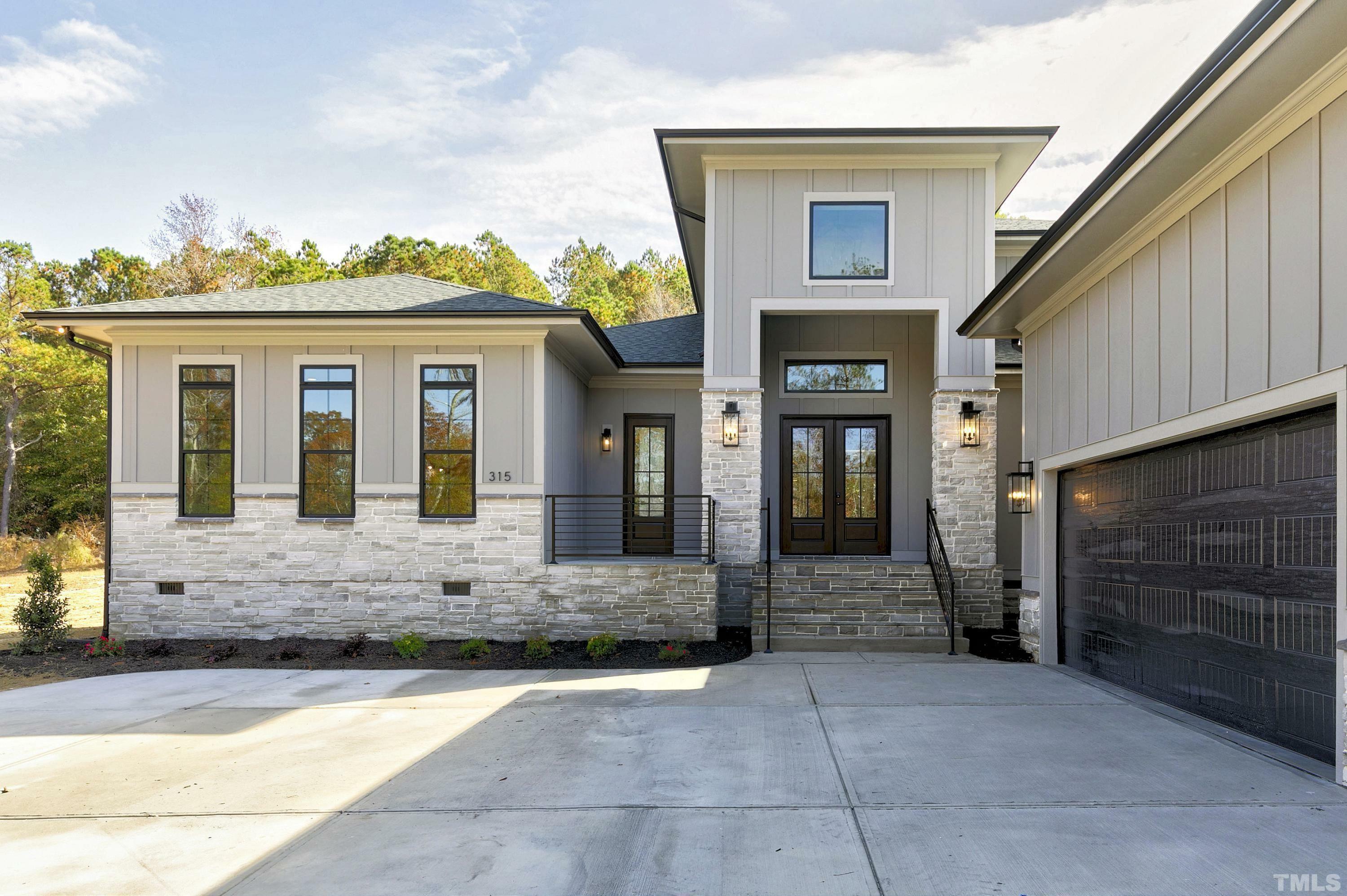 Property Photo: 315 Willow Oak Court NC 28326