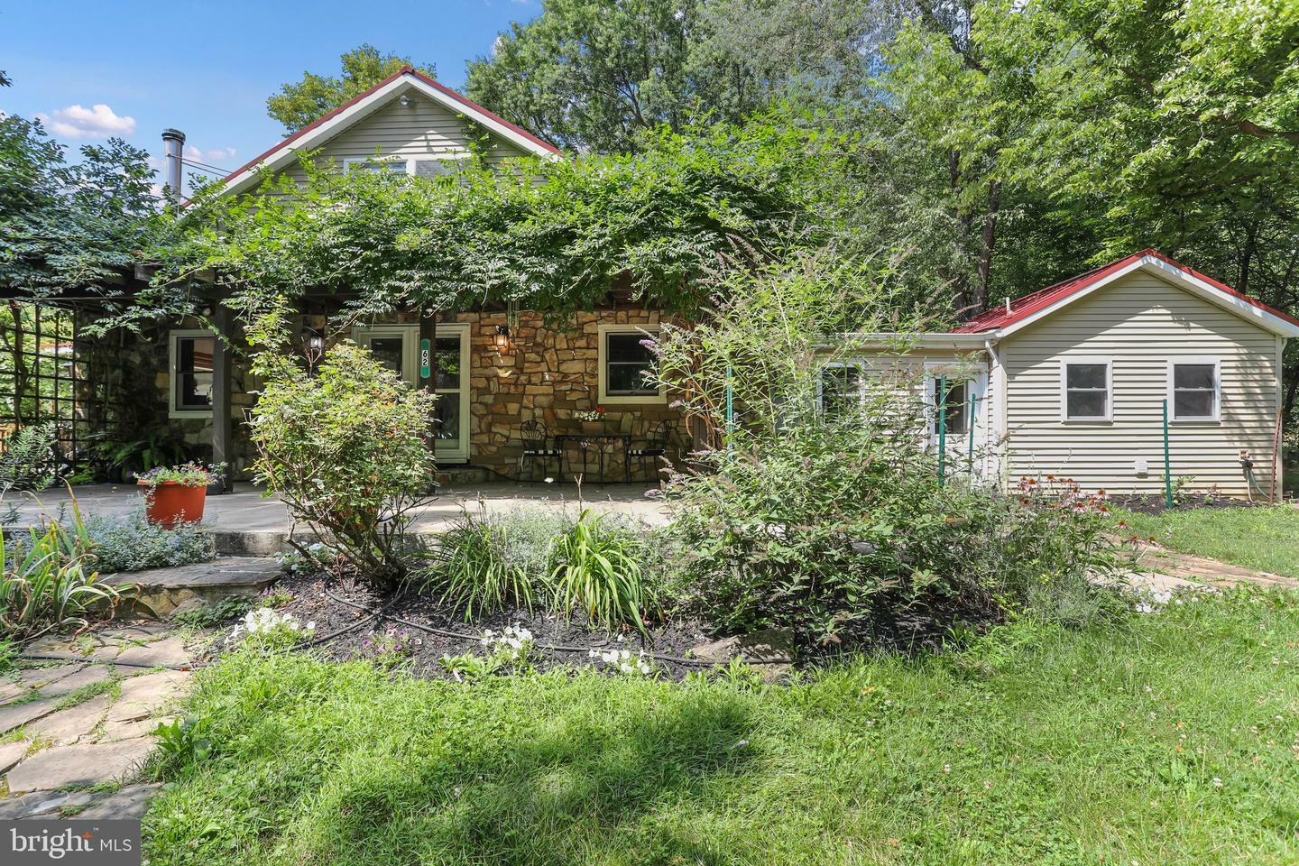 Property Photo:  62 Vanderveer Lane  WV 25443 