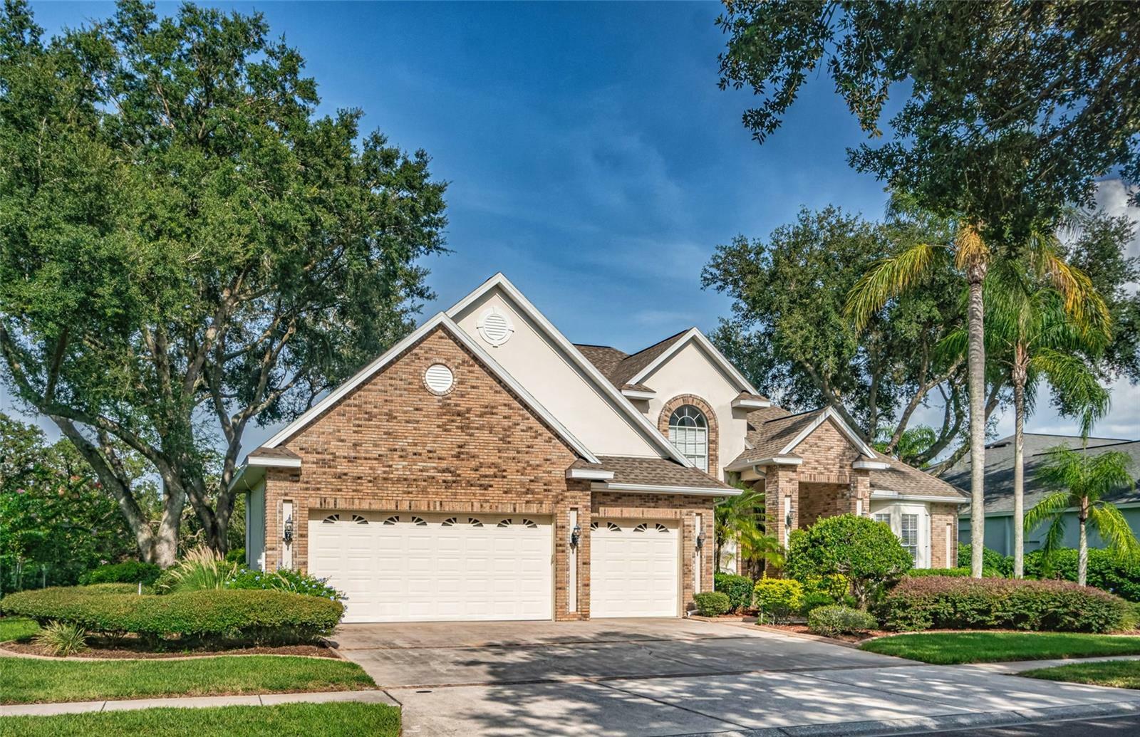 Property Photo: 3818 S Nine Drive FL 33596