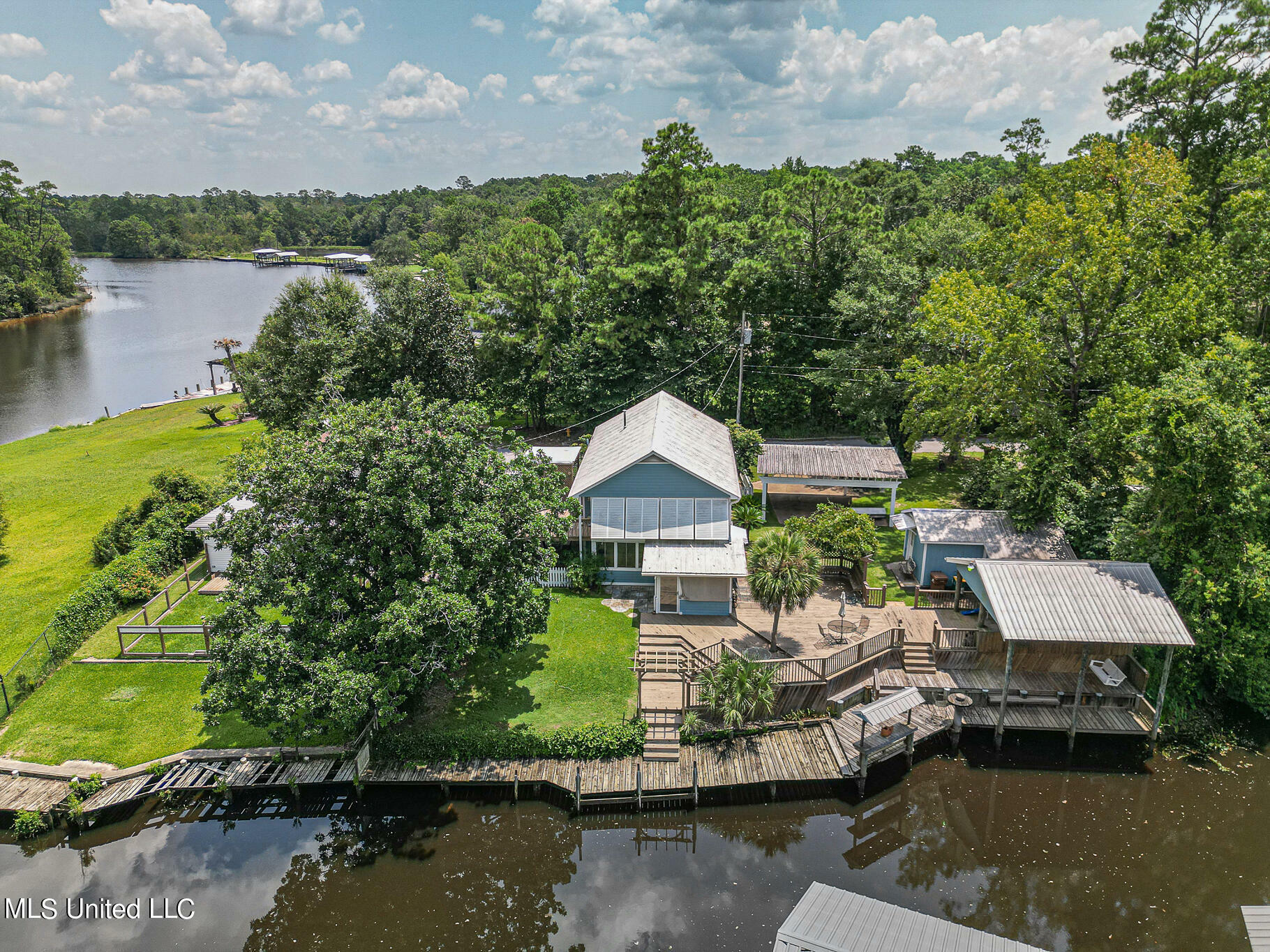 Property Photo:  11471 Summer Lane Road  MS 39532 