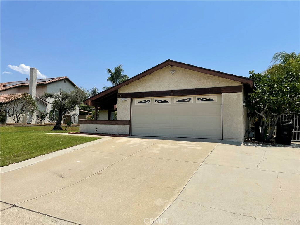 Property Photo:  4686 Fox Glen Avenue  CA 91750 