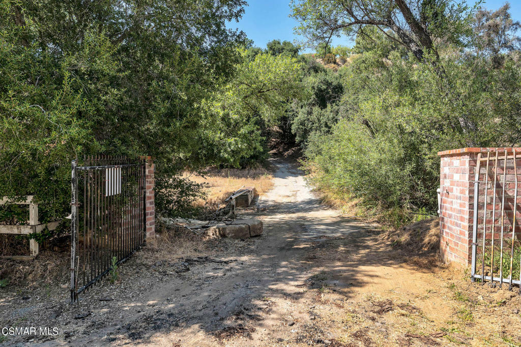 Property Photo:  2791 Stokes Canyon Road  CA 91302 