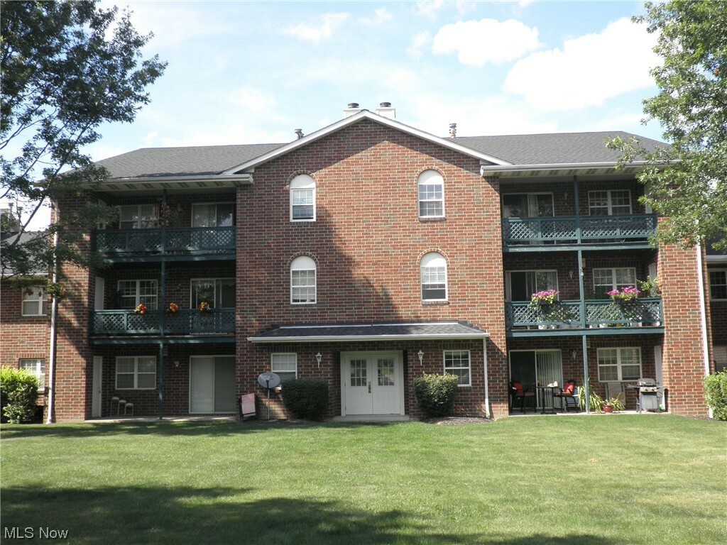 1150 Tollis Parkway 214  Broadview Heights OH 44147 photo