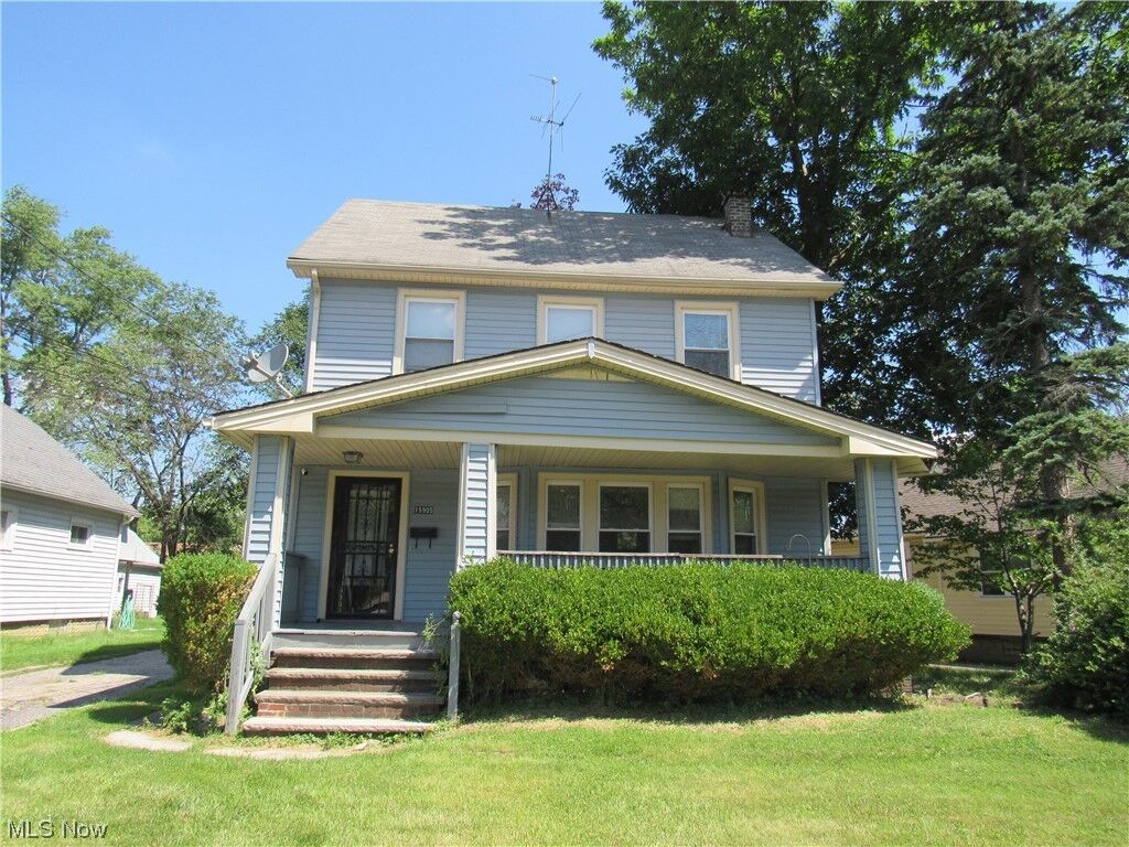 Property Photo:  15905 Raymond Street  OH 44137 