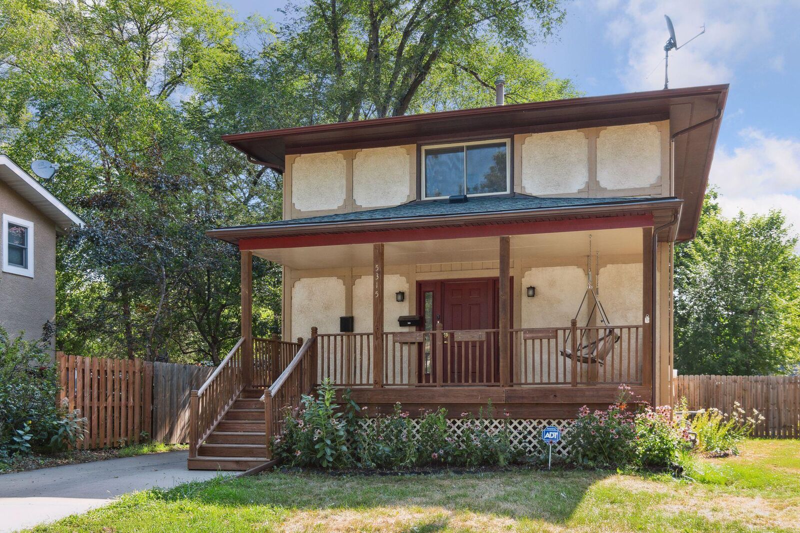 Property Photo:  5315 Hiawatha Lane  MN 55417 