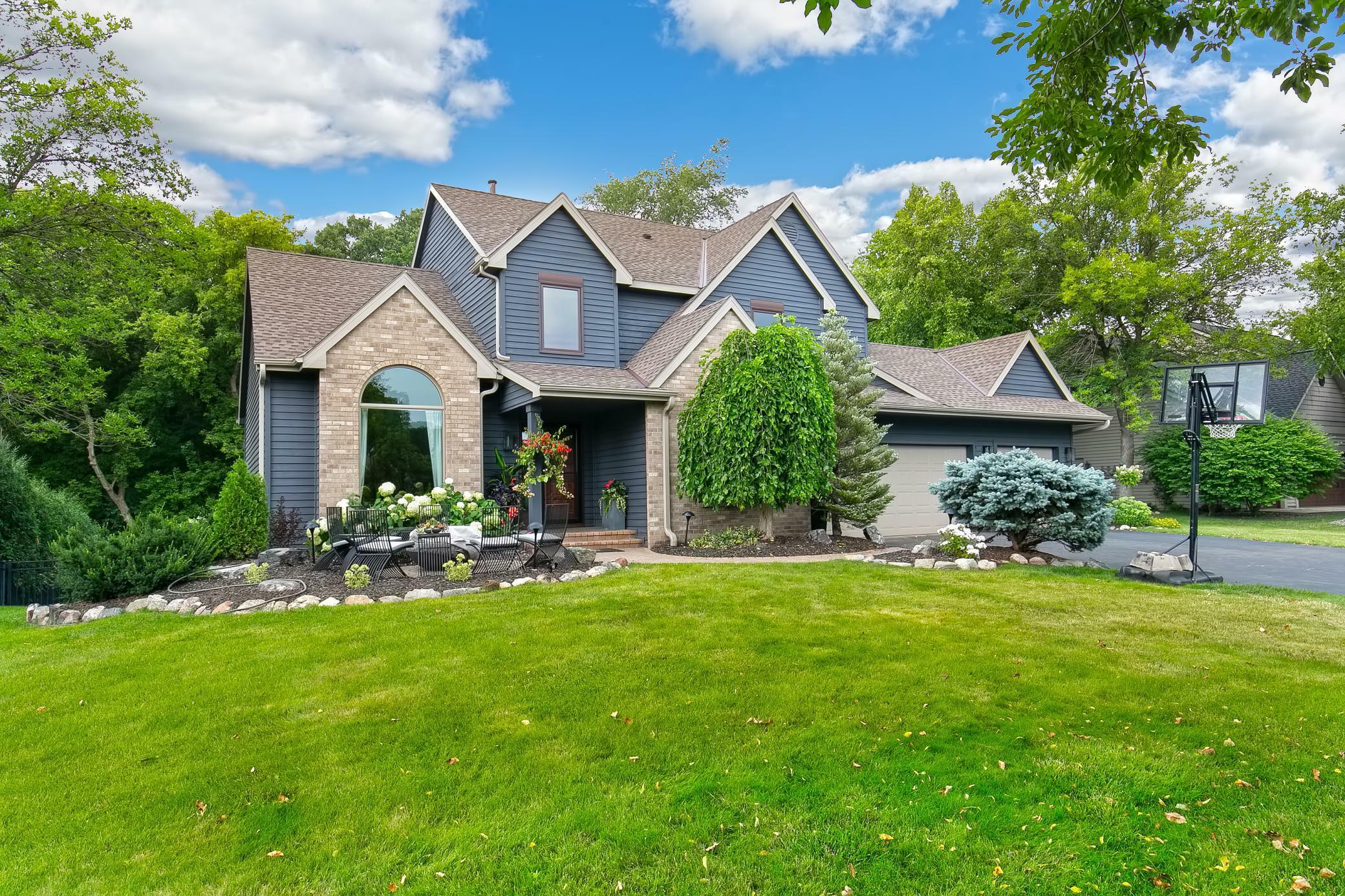 Property Photo: 17297 Bainbridge Drive MN 55347