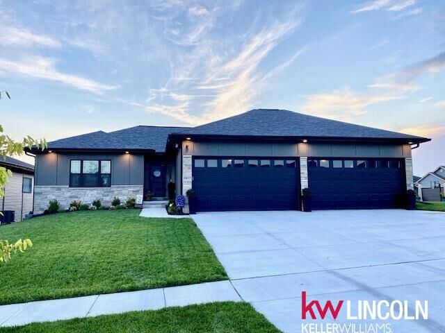 Property Photo:  9837 S 79 Street  NE 68516 