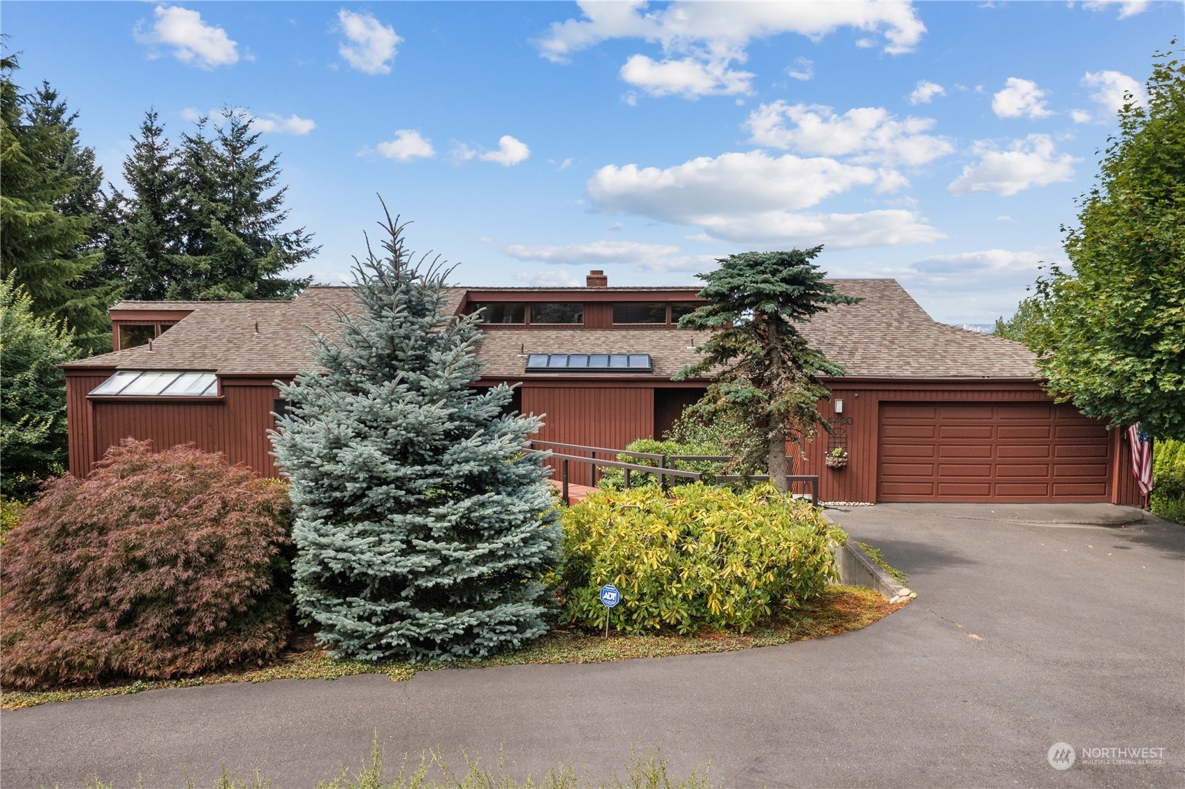 Property Photo: 4420 102nd Ave E WA 98371