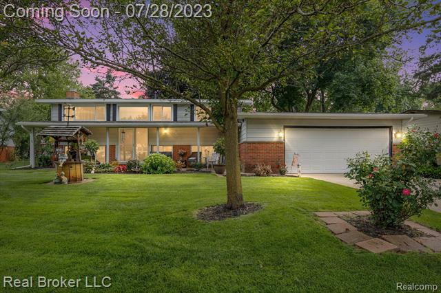 Property Photo: 2540 N Trail MI 48390