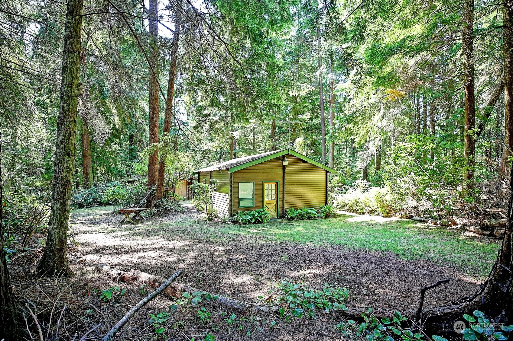 Property Photo:  468 Rocky Way  WA 98239 