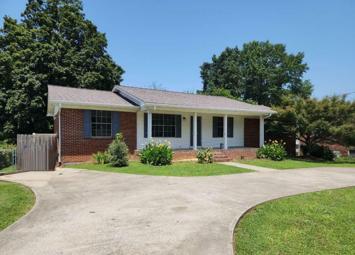 Property Photo:  2505 Oakland Drive NW  TN 37312 