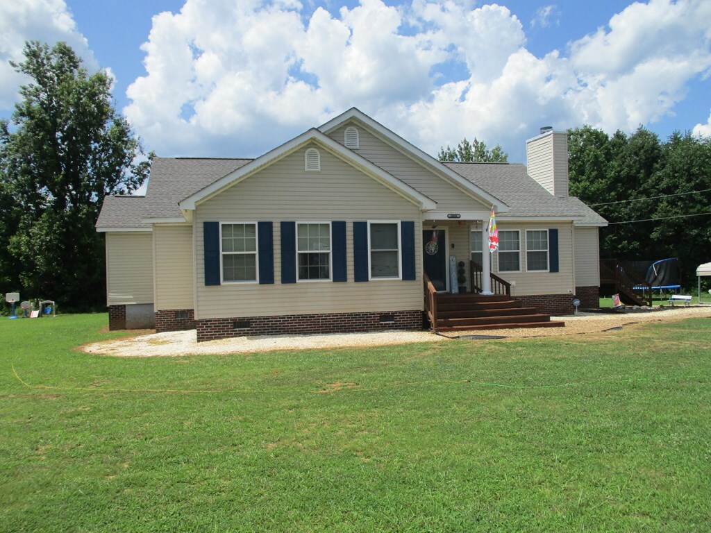 Property Photo:  1036 Amber Court  VA 24577 