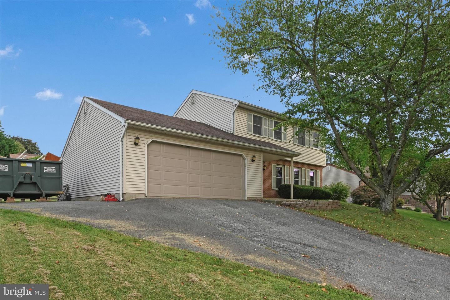 Property Photo:  917 Union Street  PA 19508 