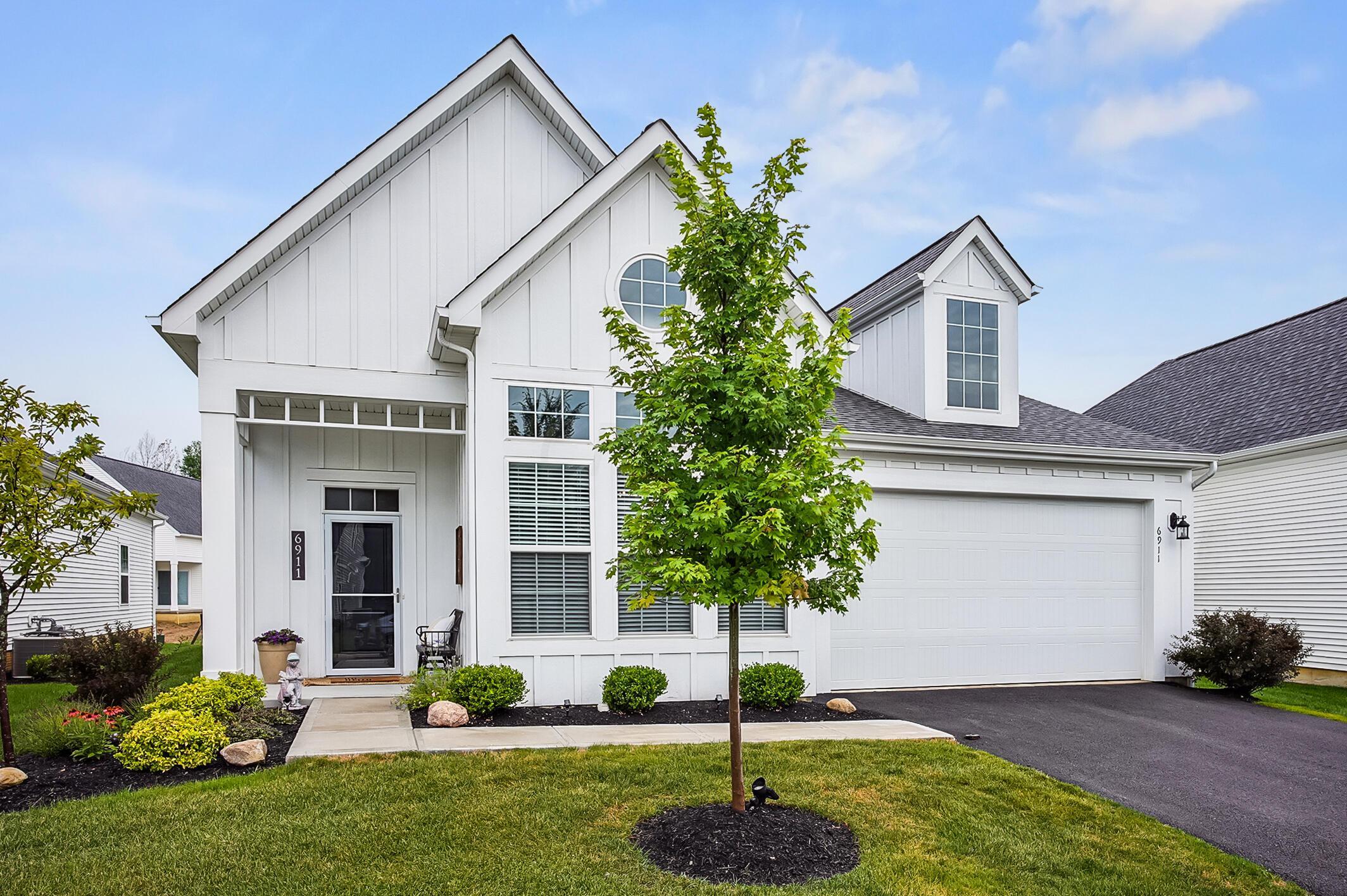 Property Photo: 6911 Ringbill Loop OH 43074