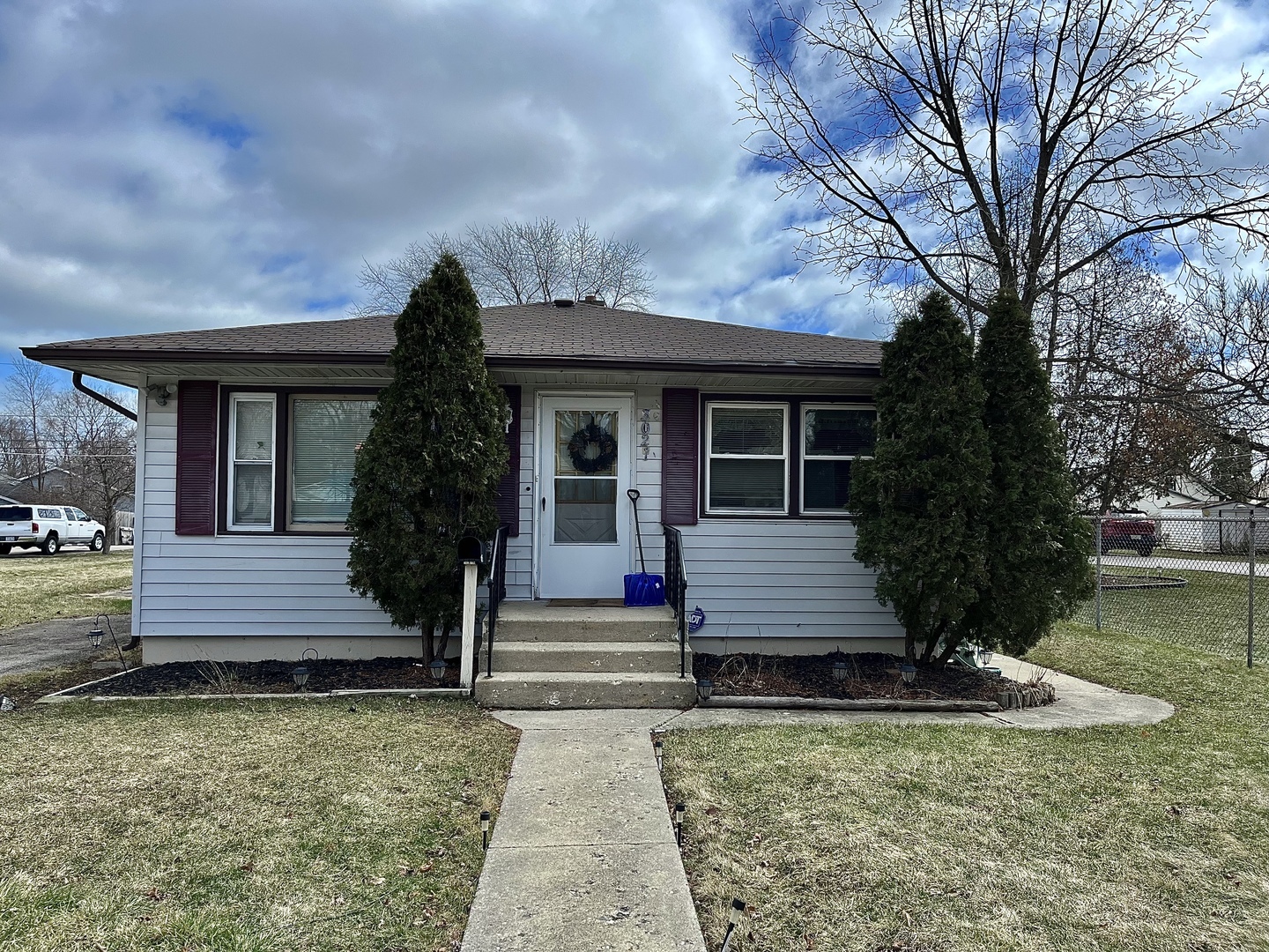 Property Photo: 3021 Gilead Avenue IL 60099