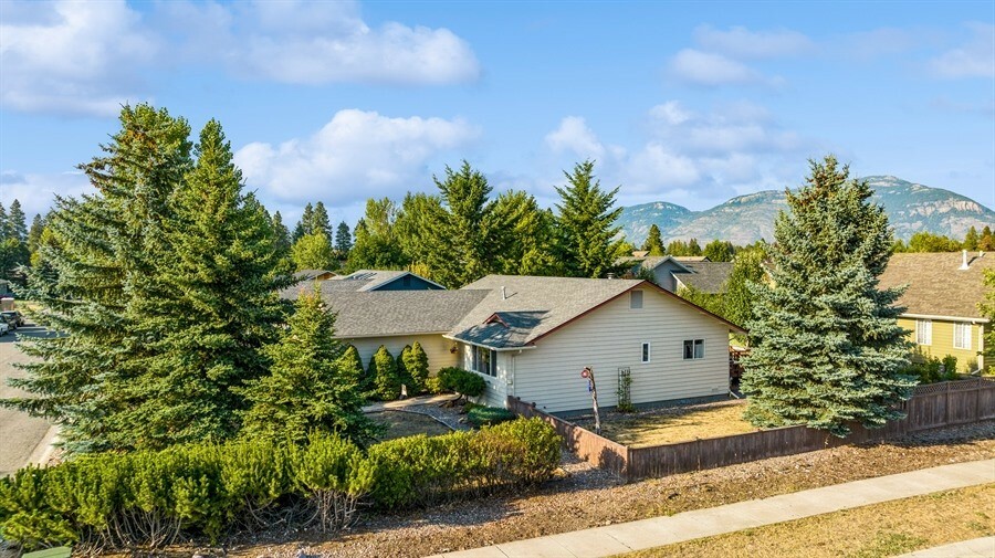 Property Photo: 1931 9th Avenue W MT 59912