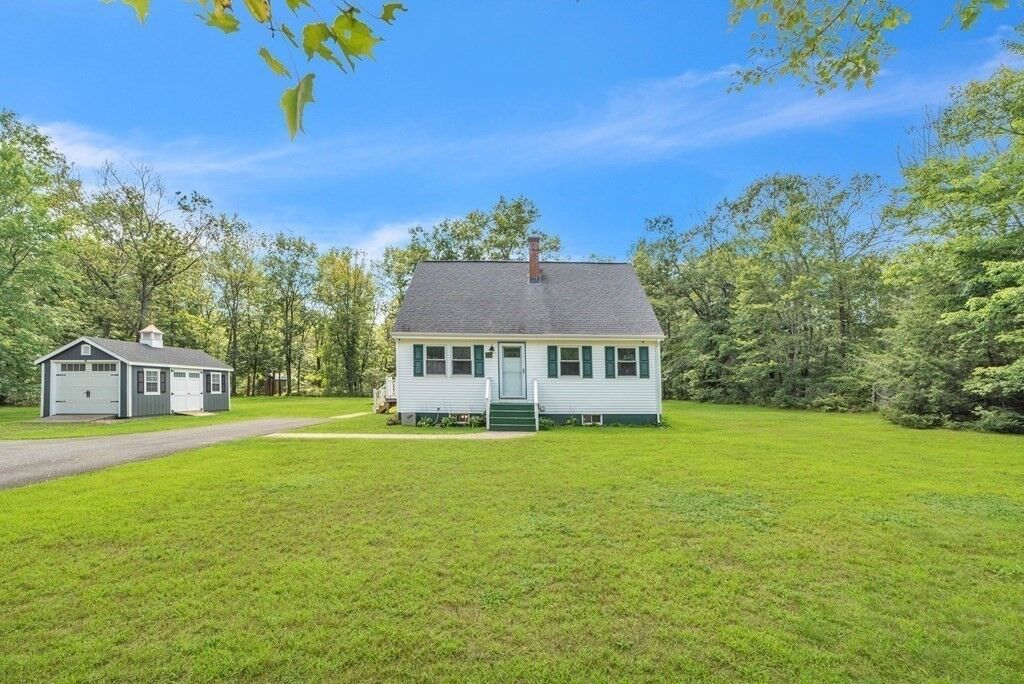 Property Photo:  20 Winthrop St  MA 01349 