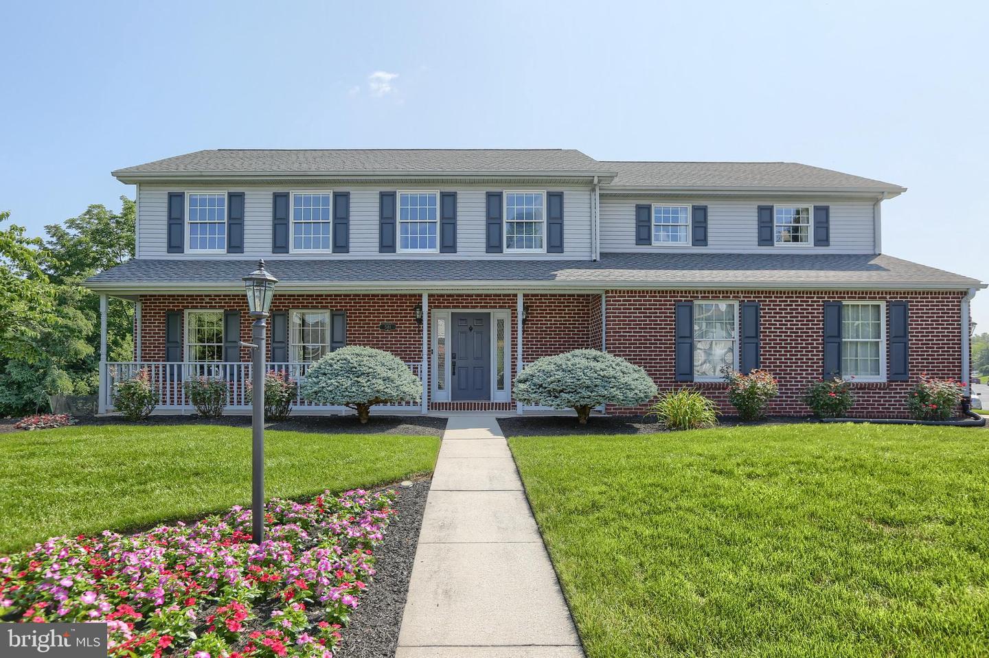 Property Photo: 581 James Drive PA 17112