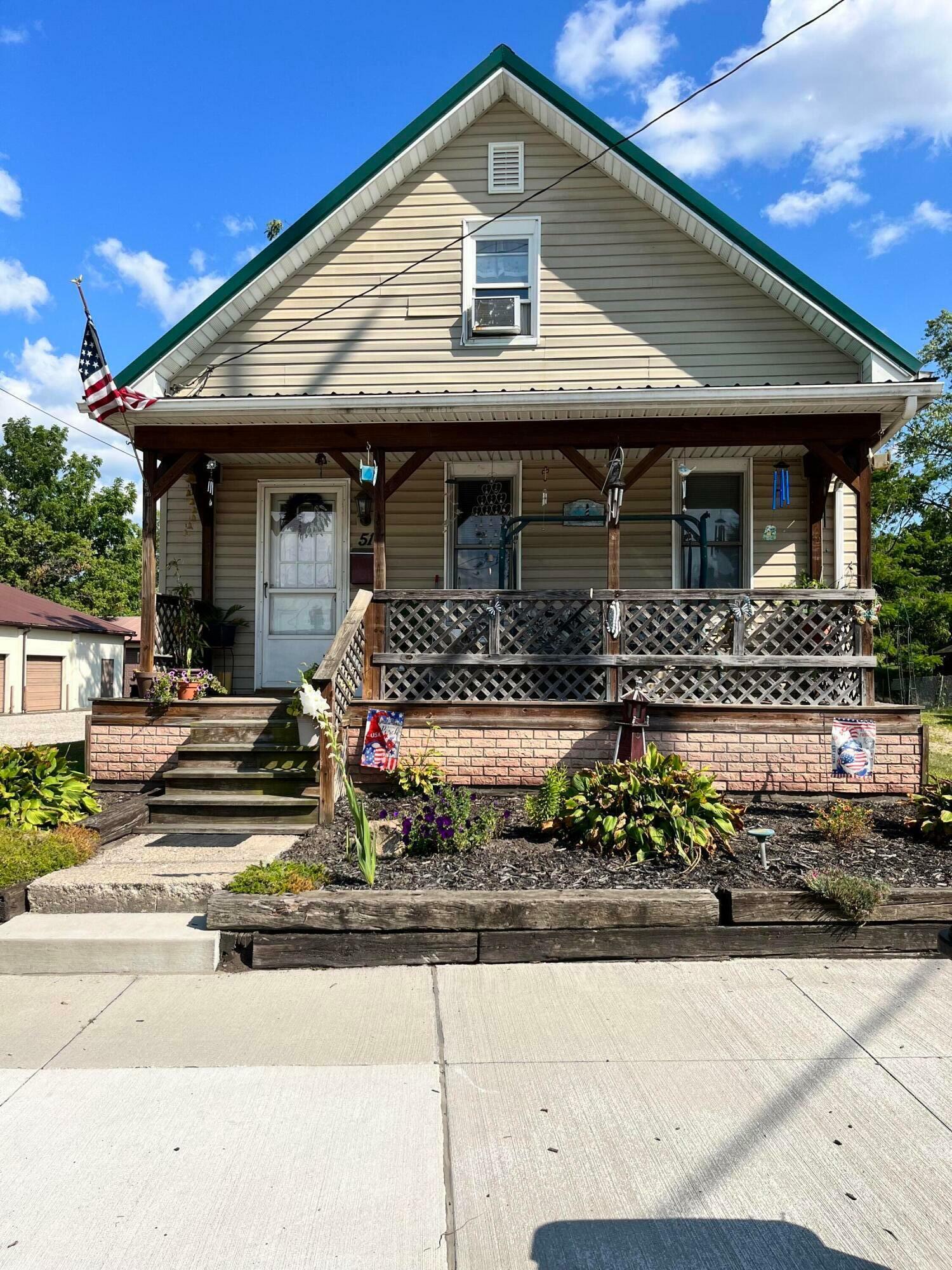 Property Photo: 51 W National Drive OH 43055