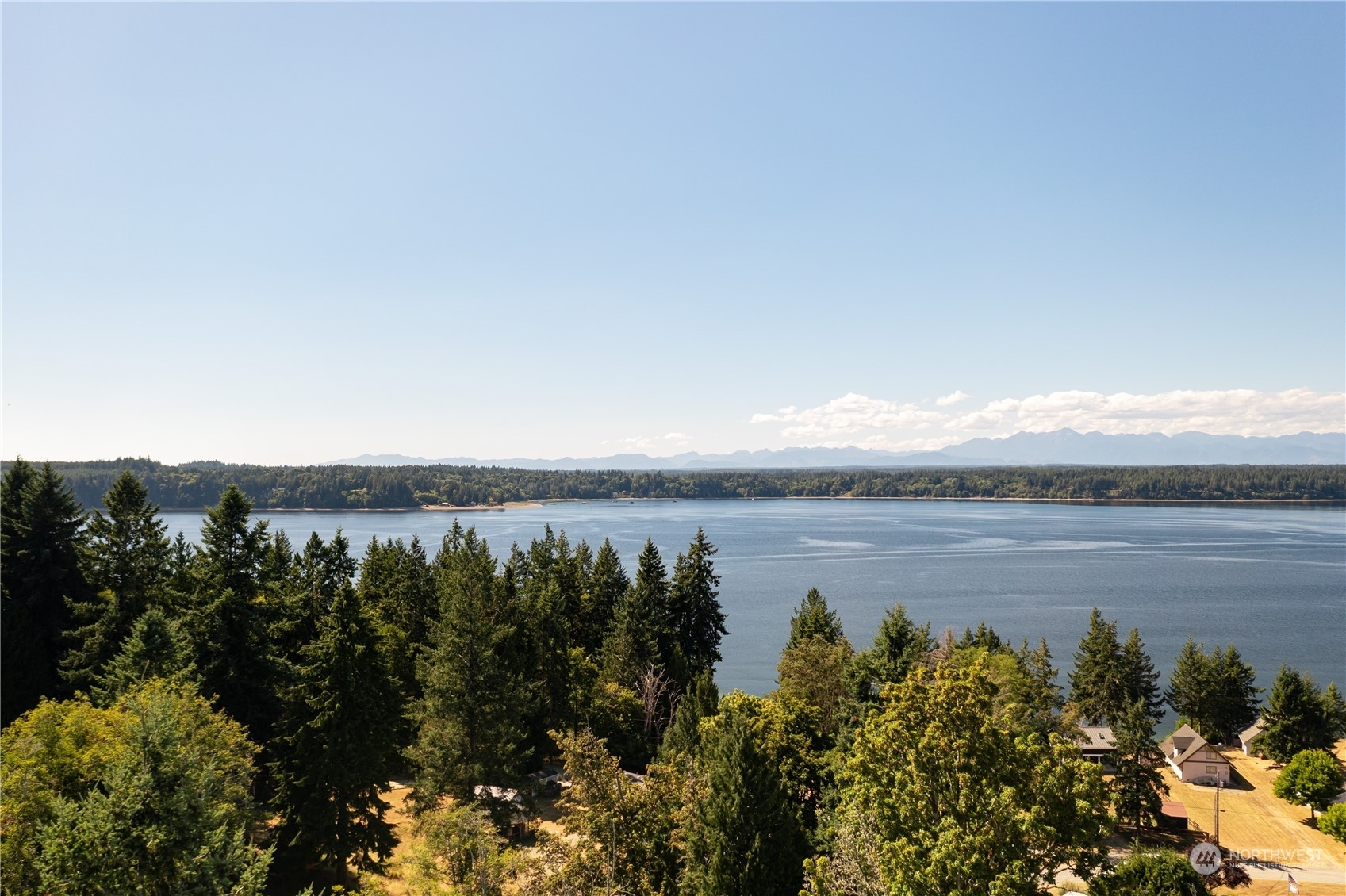 Property Photo:  902 Yew Boulevard NW  WA 98349 