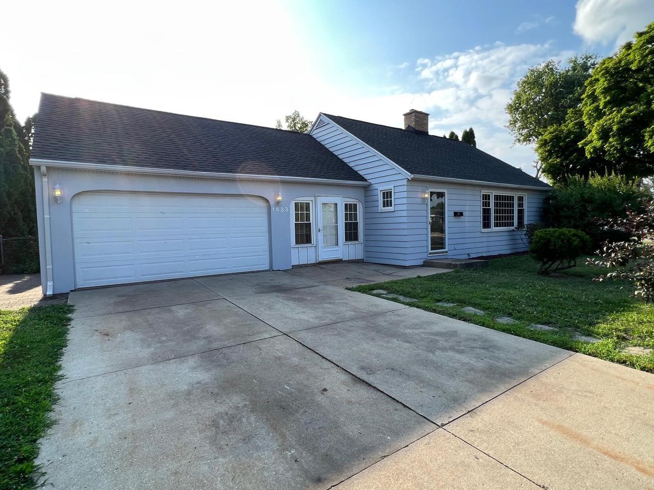 Property Photo:  1433 Greenwich Lane  WI 53545 