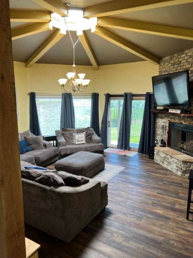 Property Photo: 33 E Canyonview Drive TX 79366