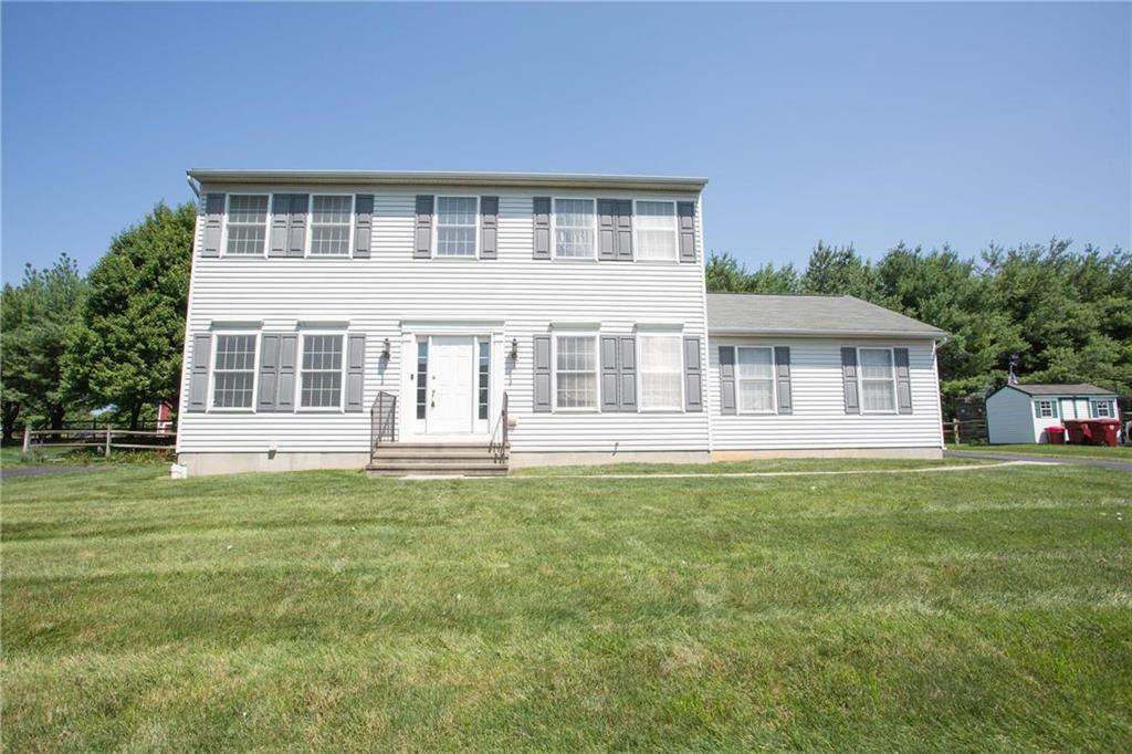 Property Photo:  1490 Falwood Drive  PA 18040 