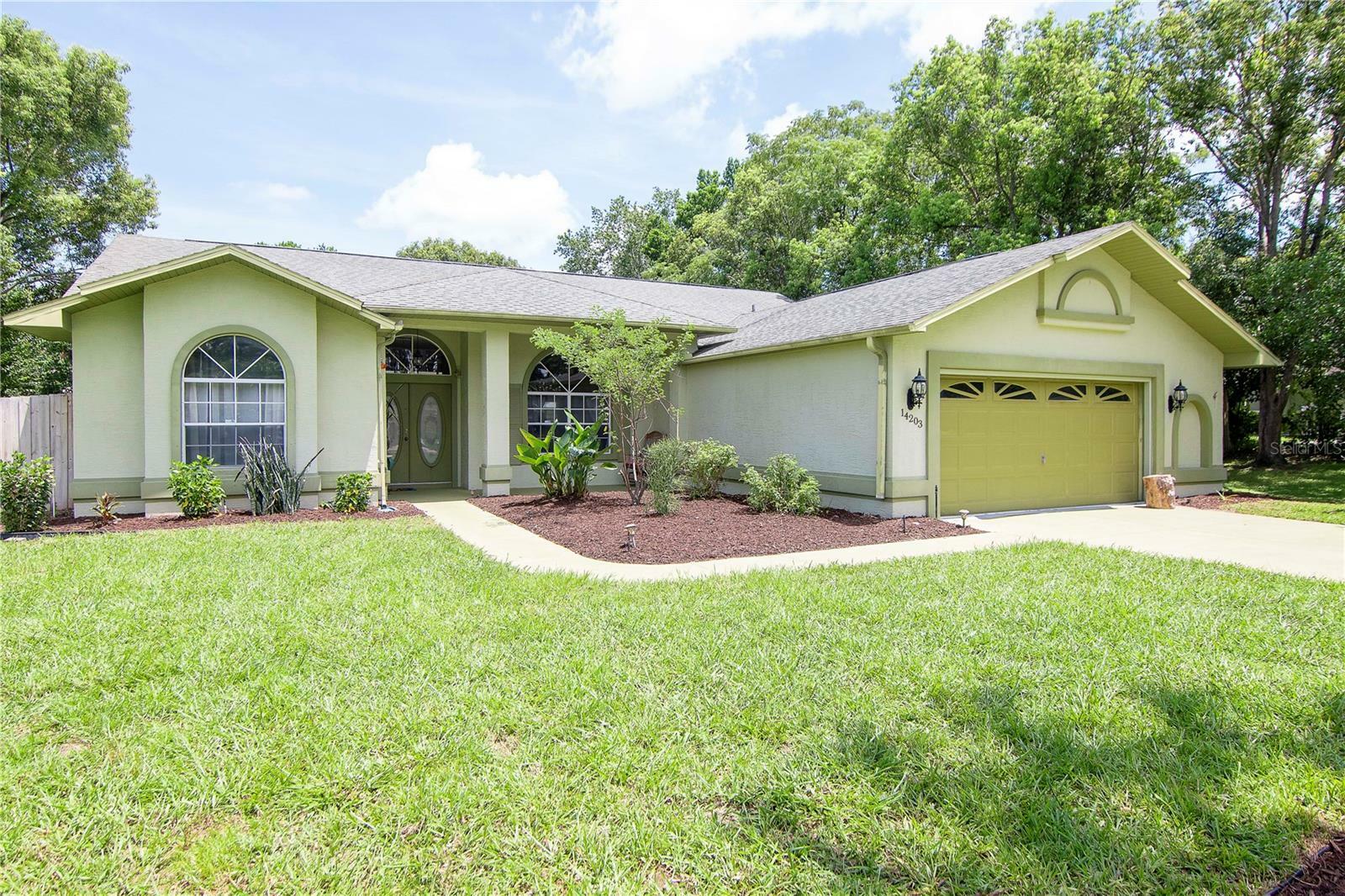 Property Photo:  14203 Nugent Circle  FL 34609 