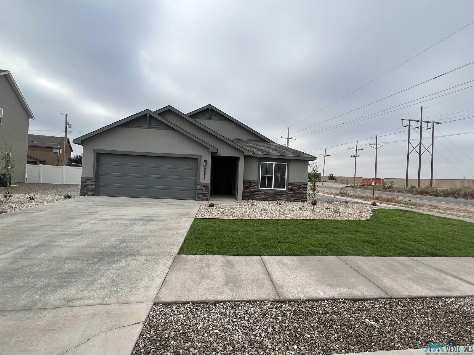 Property Photo:  2515 W Briscoe Avenue  NM 88210 