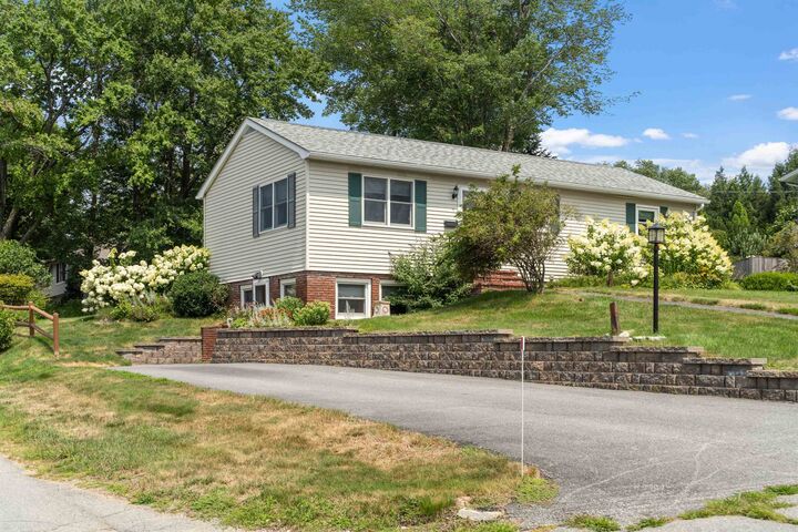 Property Photo: 17 Fairview Avenue NH 03275
