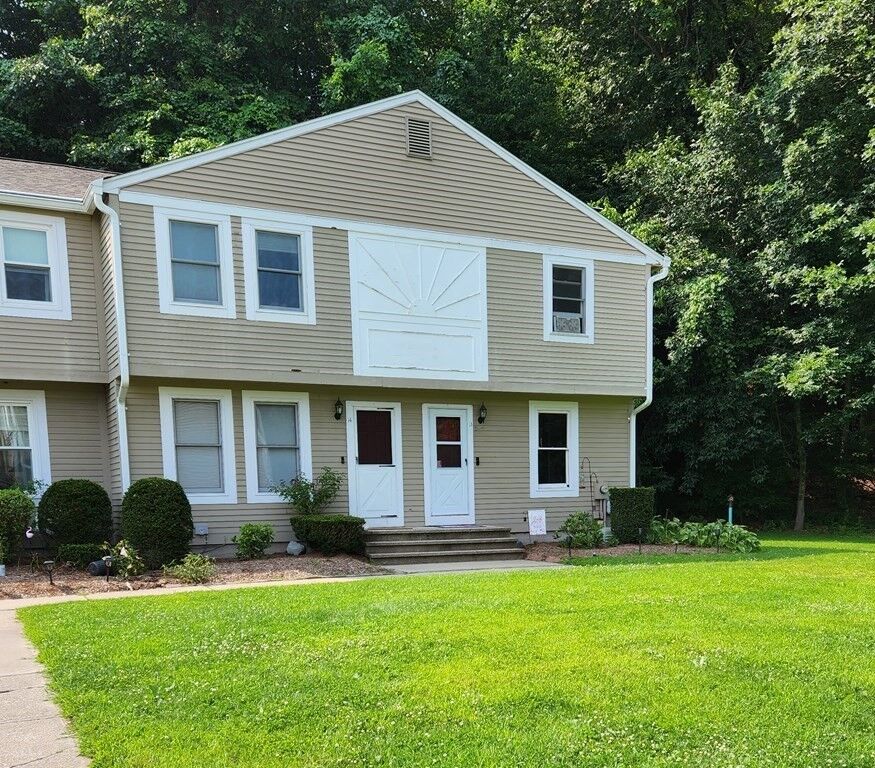 Property Photo: 1430 Russell 13 MA 01085