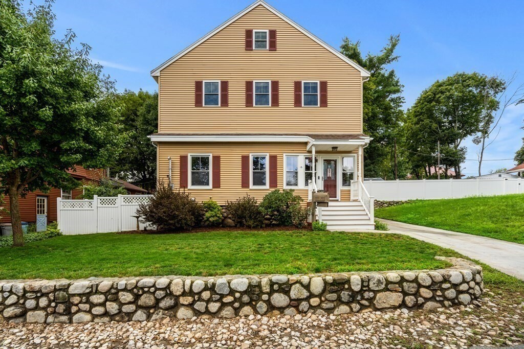 Property Photo:  16 Hazen Ave  MA 01830 