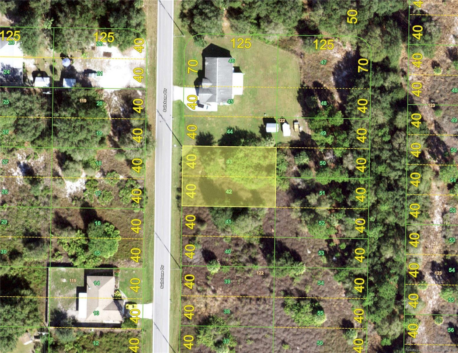 Property Photo:  2152 Sulstone Drive  FL 33983 