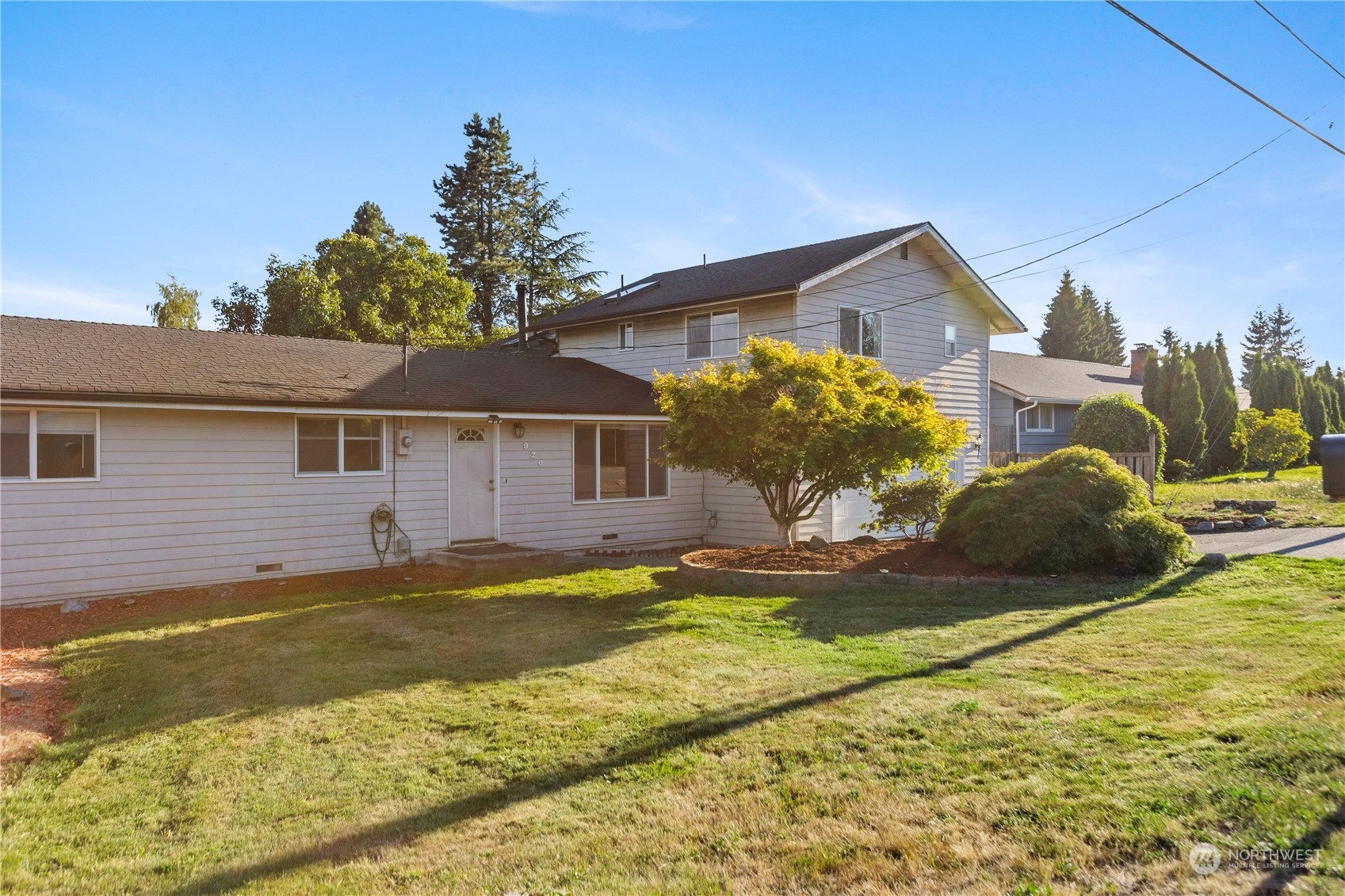 Property Photo:  920 90th Street SW  WA 98204 