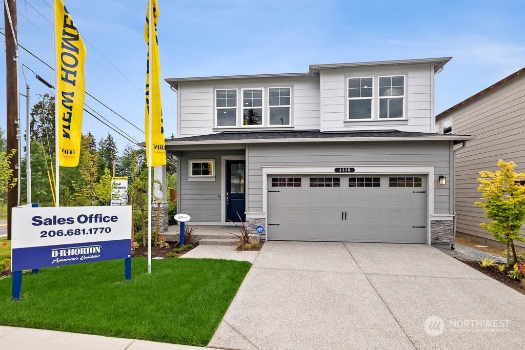 Property Photo: 4430 228th Place SE Mc1 WA 98021