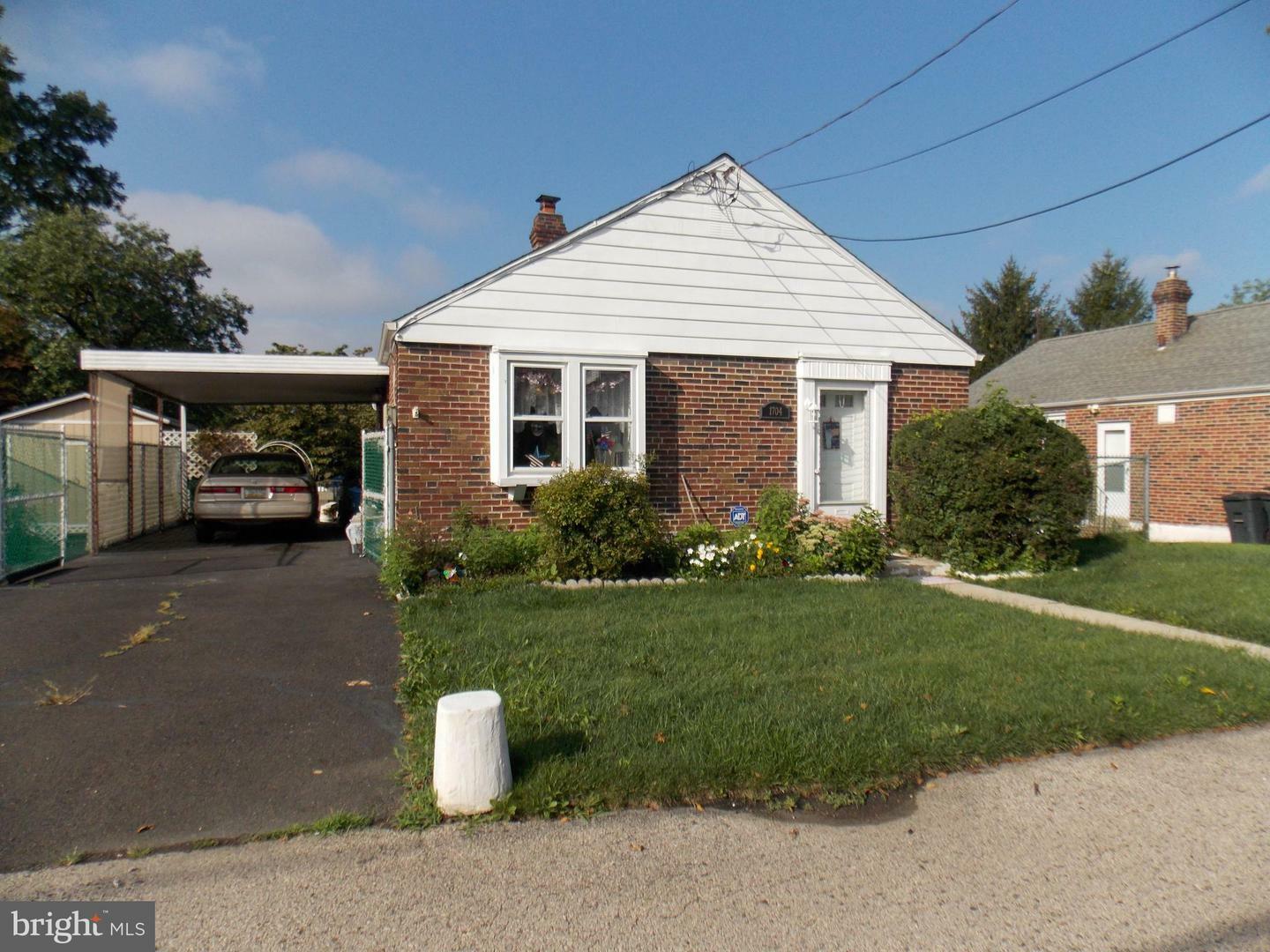 Property Photo:  1704 Pearson Street  PA 19115 