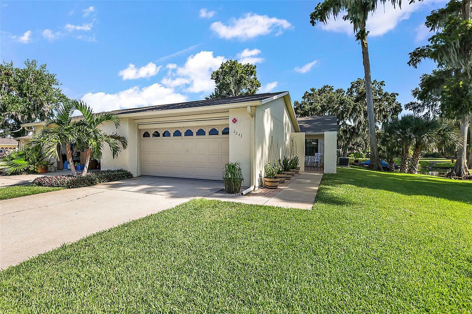 Property Photo:  2243 Cypress Court D-4  FL 32778 