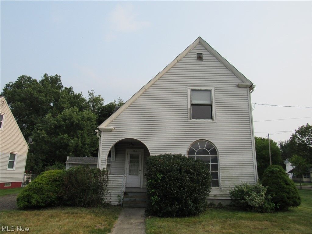 Property Photo:  680 Fouse Avenue  OH 44310 