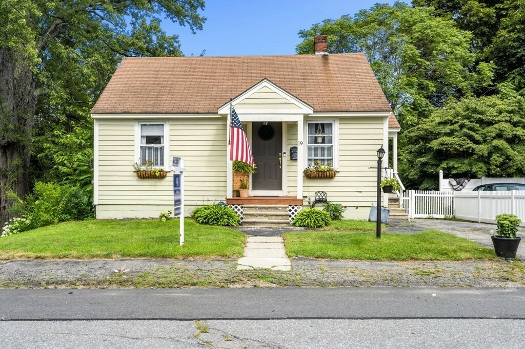 Property Photo: 19 Wetherbee Ave MA 01852