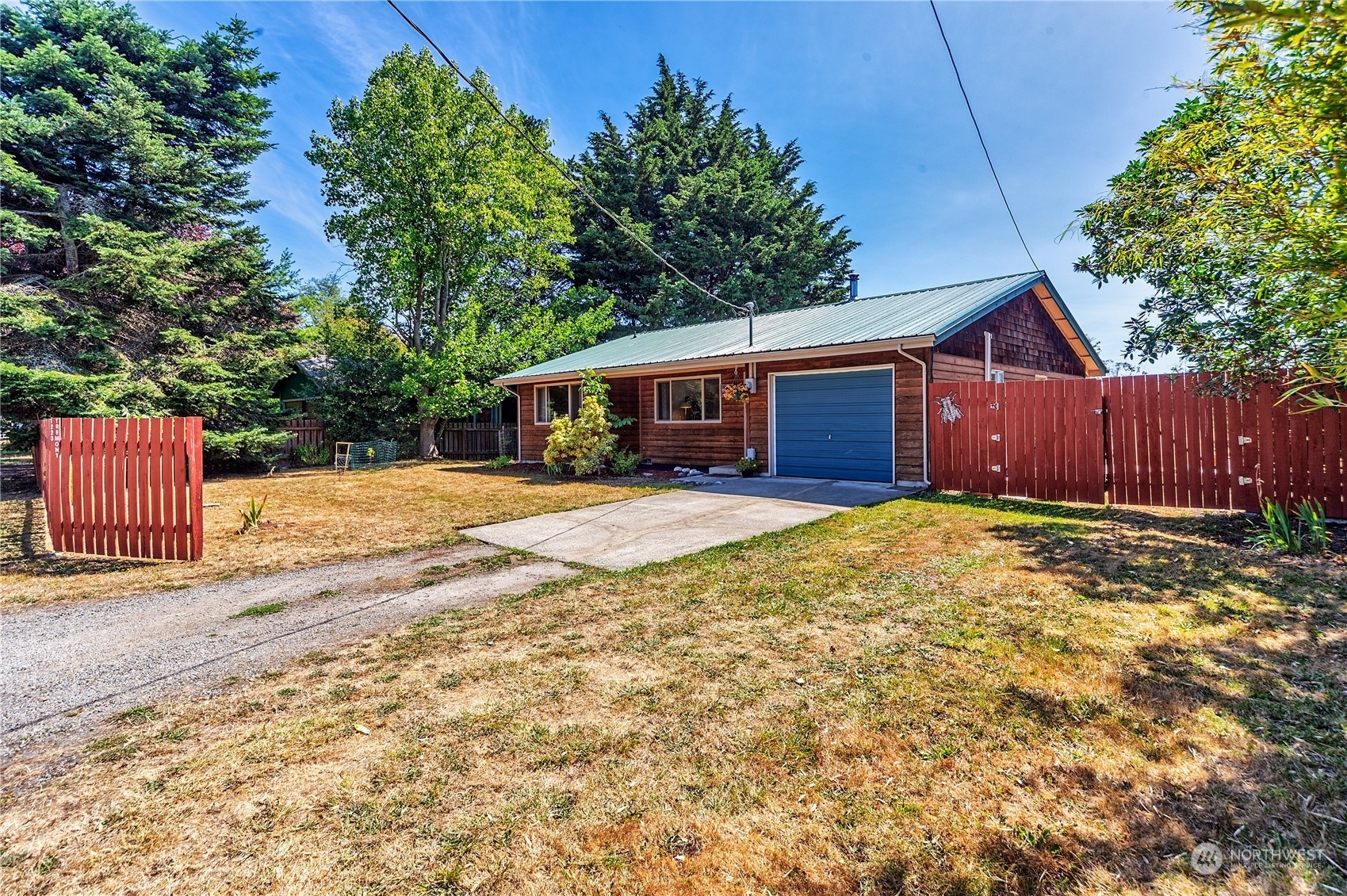 Property Photo:  1223 Tremont Street  WA 98368 